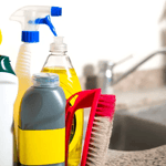 Formas Práticas de Reduzir Gastos com Produtos de Limpeza em Casa